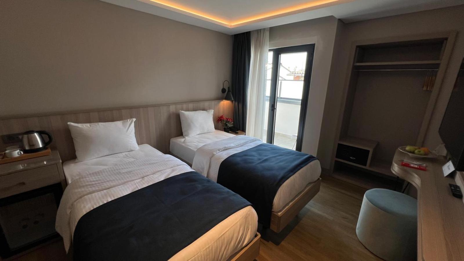 Woxx Hotel Istanboel Buitenkant foto