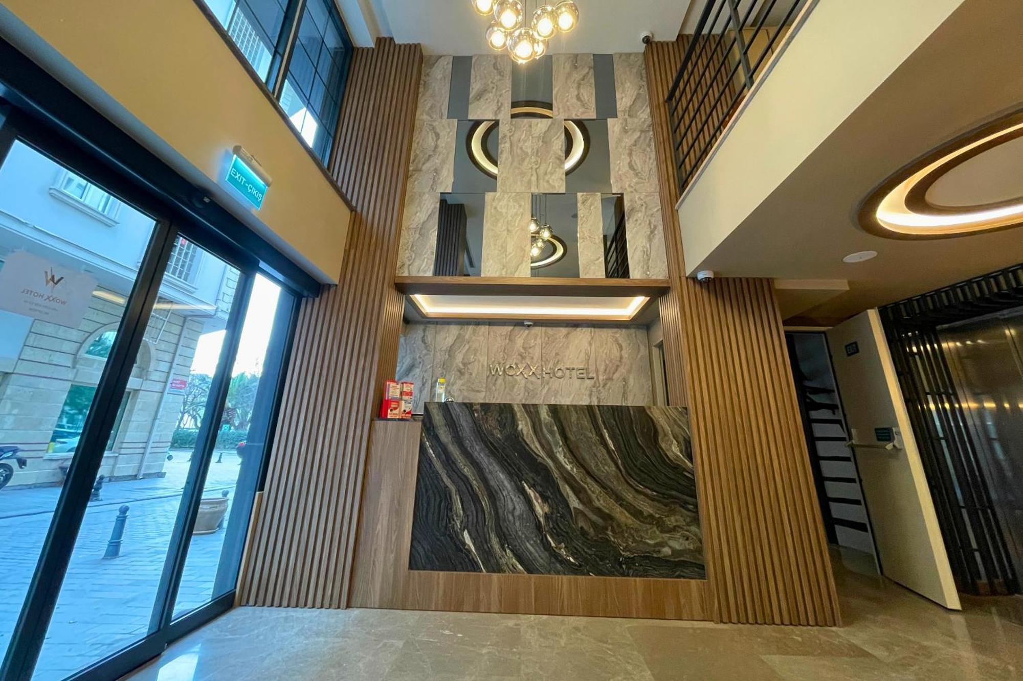 Woxx Hotel Istanboel Buitenkant foto